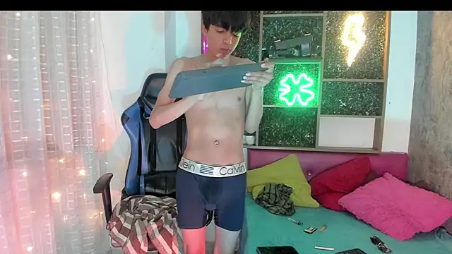 Alex_it0_ Live XXX Chat