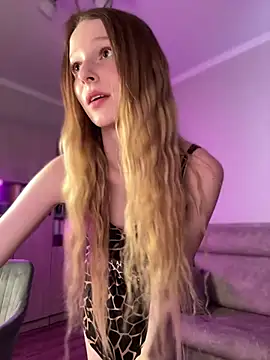 SoftAurora-n Live XXX chat