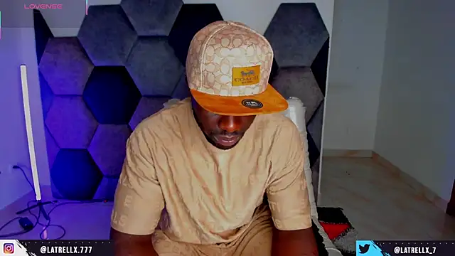 Latrellx7 Chat XXX in diretta