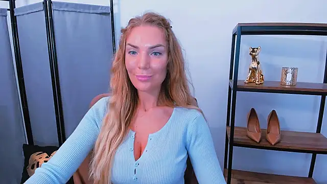 Chat XXX en directo de AulloraHoney