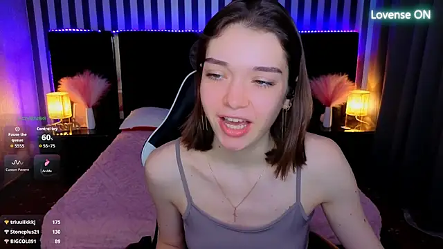 Chat XXX Live Cherry_Wipe