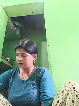 Joohi_Chawla143's Live XXX Chat