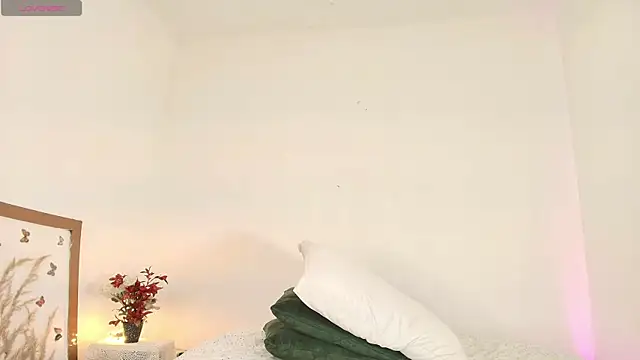 XXX chat uživo modela kattyytaylor