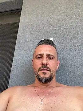 InsaneMattt Chat XXX live