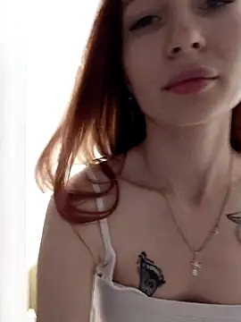 caressyourself's Live XXX Chat