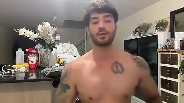 Antonelly1111's Live XXX Chat