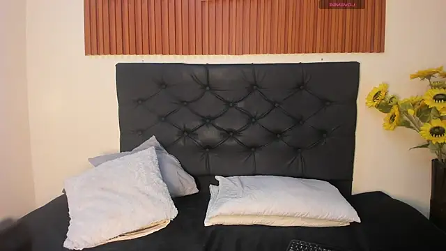 KaylieRousse Live XXX Chat