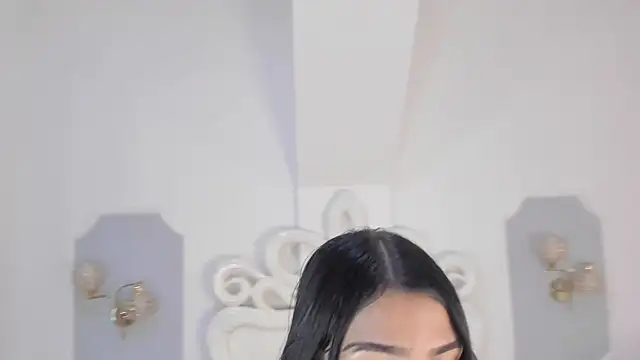 Czat XXX na żywo – roxana_scott1
