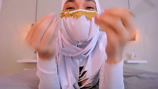 دردشة LittleNoor الجنسية المباشرة
