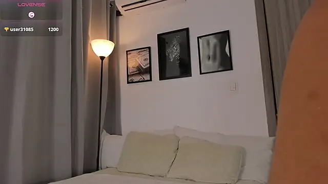 keyth_03 – Naživo XXX chat