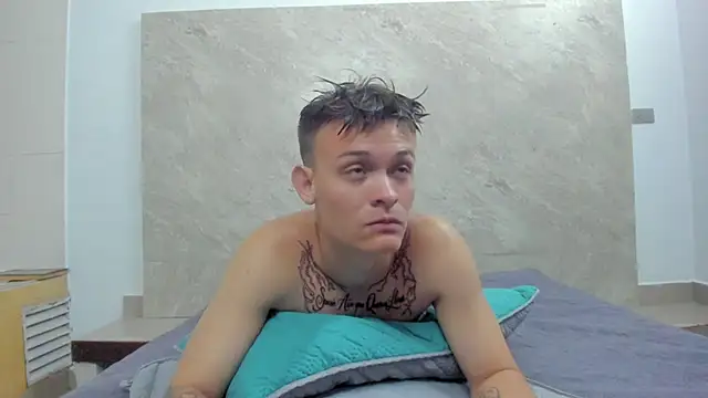 Онлайн чат XXX Robinlion91