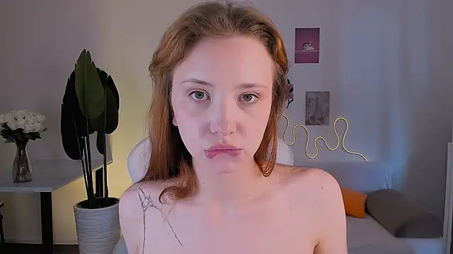 LittlePeach007's Live XXX Chat