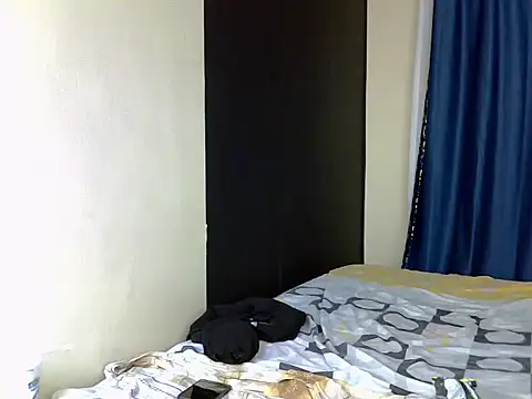 Živý XXX chat FlirtyMira