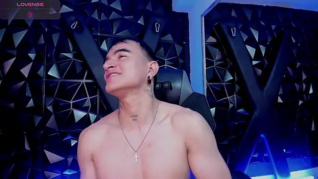 LiamDeepsのライブXXXチャット