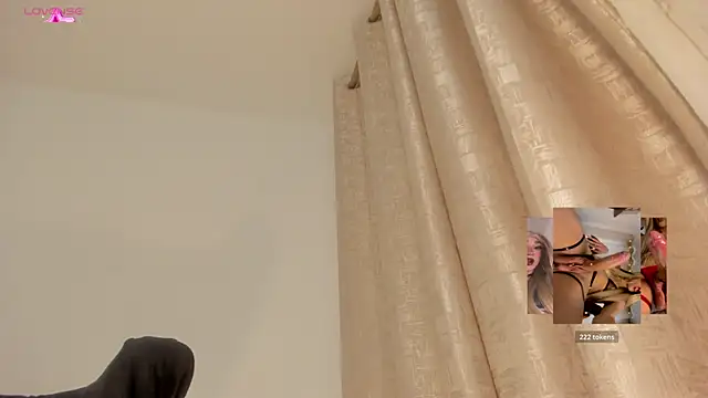 Czat XXX na żywo – isabelsexysmile_