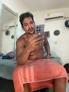 bigdick211292 Obrolan Langsung XXX