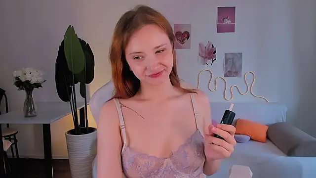 LittlePeach007 Live XXX-Chat
