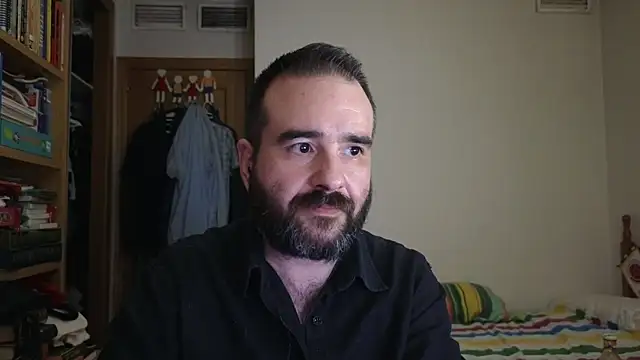 curiosillo83n Live XXX chat