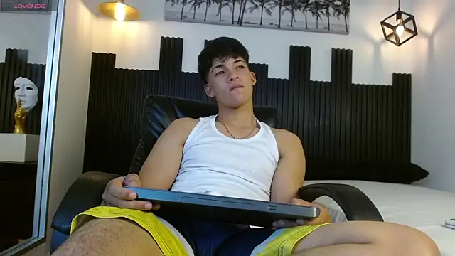 ren_storm live XXX chat