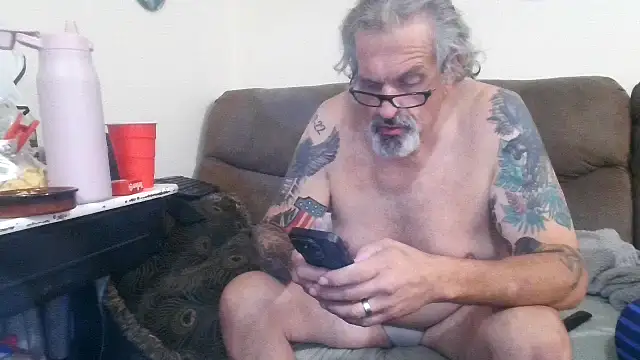 Czat XXX na żywo – Harley1414Vicky