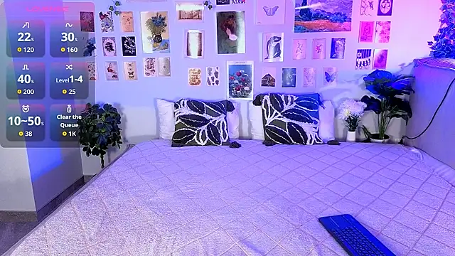 MiaBecky Adlı Modelin Canlı XXX Sohbeti