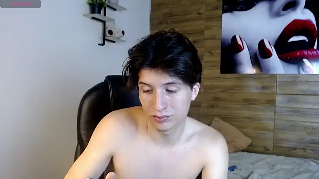 Chat XXX ao vivo de Marcoviolet
