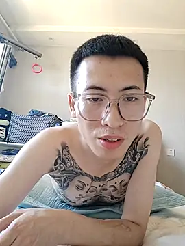 xihuancaobima 网络视讯表演
