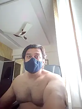 kaizercool1 Adlı Modelin Canlı XXX Sohbeti