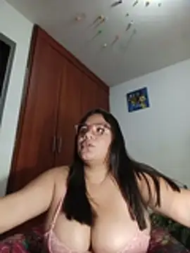 Chat XXX en directo de Van3orgasm4me