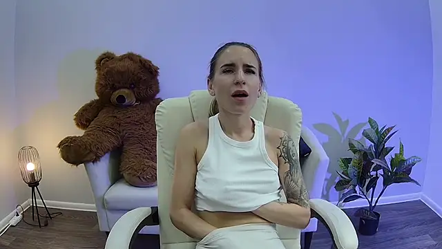 XXX chat uživo modela DeboraHorny