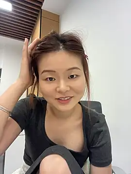 DMG-41 Live XXX-chat