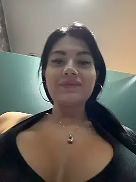 Wet__Bunny's Live XXX Chat