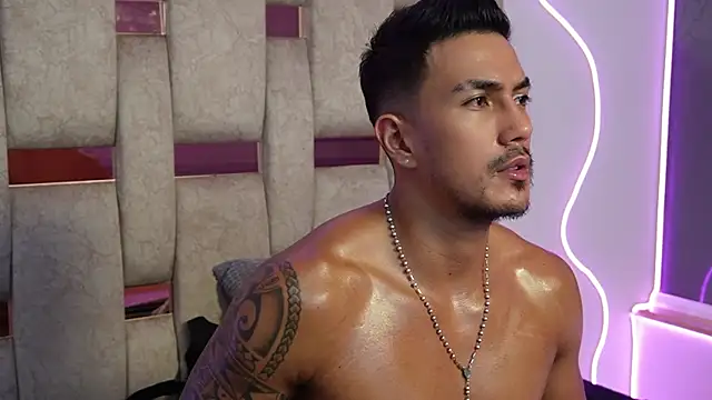Chat XXX Live aaron_bolt
