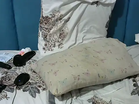 sassysiren Adlı Modelin Canlı XXX Sohbeti