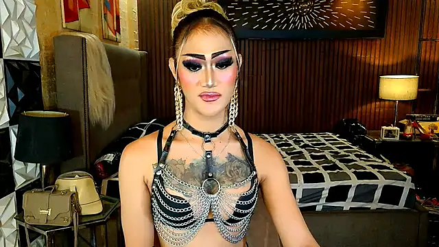 HorseCockDivinen Live XXX chat