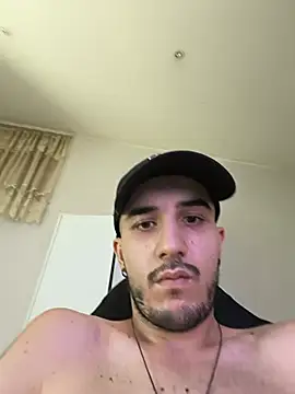 Padrone990: απευθείας συνομιλία ΧΧΧ