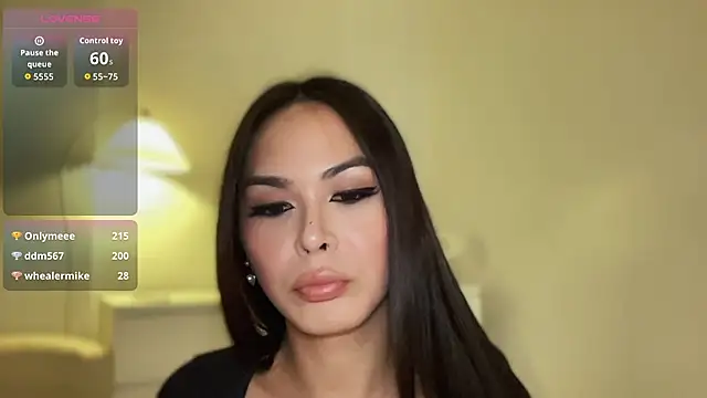 callMeMartina_Lyn 라이브 XXX 채팅