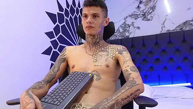 Paulo_527 Live XXX-chat