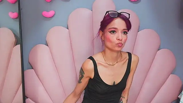  Živý XXX chat luci_miller