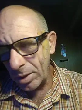 צ'אט XXX בשידור חי של nicali78