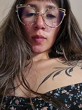 Mar_puentes Live XXX-chat