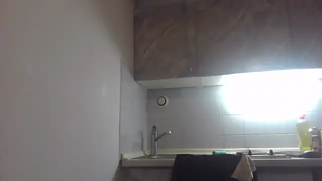 JUNKIETOP webcam show