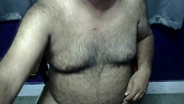 hairysubcub_70n Live XXX chat