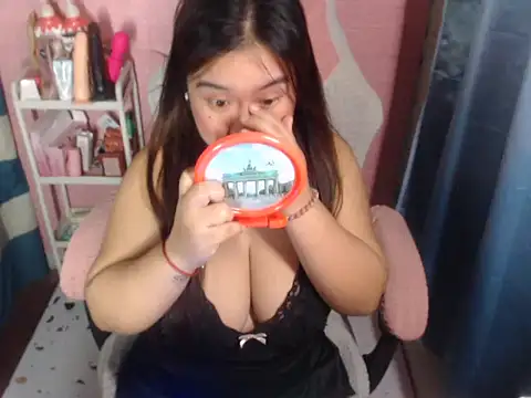 Czat XXX na żywo – bella_holy