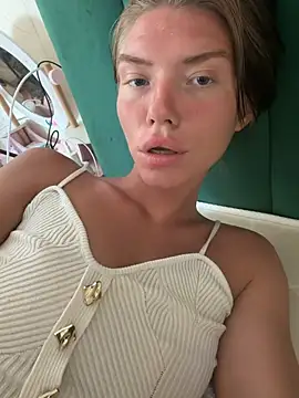 Chat XXX ao vivo de Lisaaa_Alisa