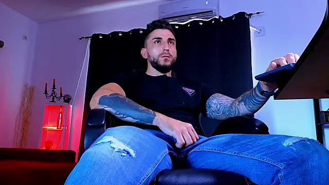 MightyAaron66 라이브 XXX 채팅