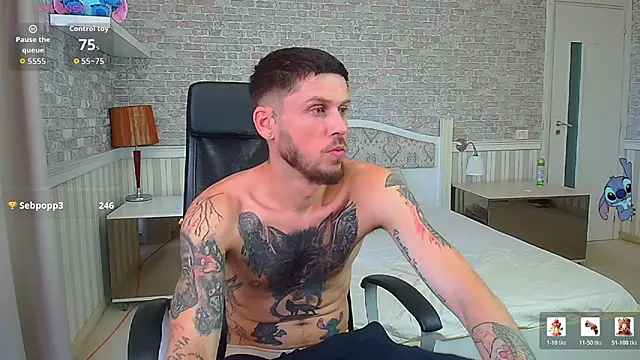 XXX chat uživo modela JonahShaw