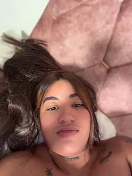 Chat XXX ao vivo de Little_Gaby_