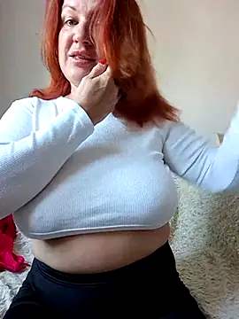 KiraXTender – Naživo XXX chat