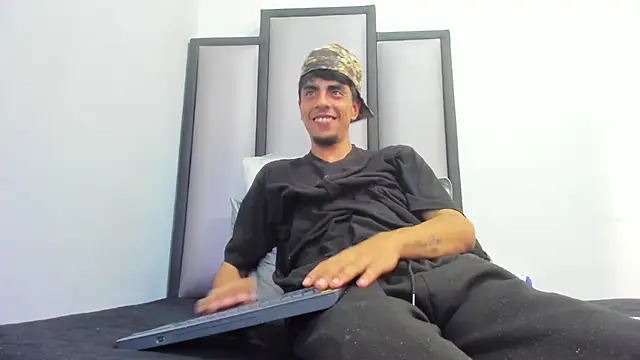 Endrick-23 라이브 XXX 채팅